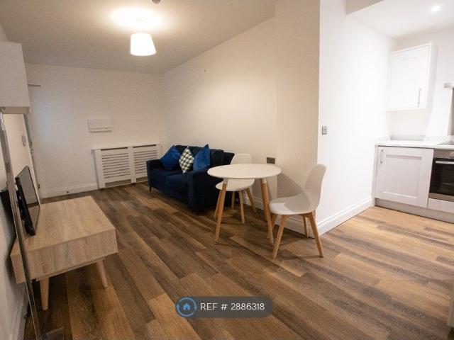Thorpe Road, Norwich NR1, 1 bed flat to rent, £1,000 pcm | PrimeLocation