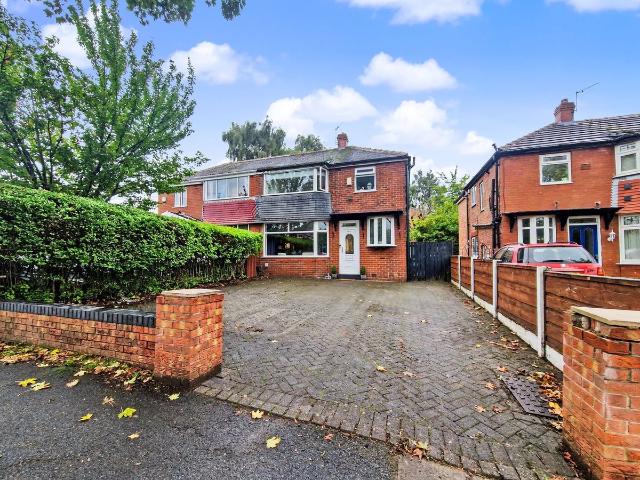 Thatch Leach Lane, Whitefield M45, 3 bed semi detached house to rent, £1,350 pcm | PrimeLocation