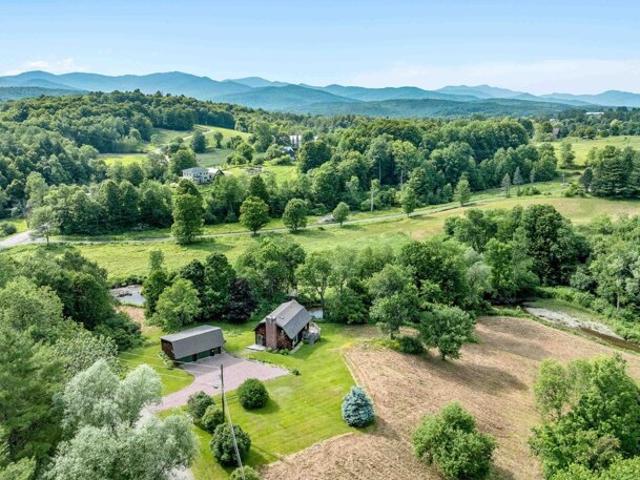 Thatcher Brook Rd, Waterbury, Home For Sale