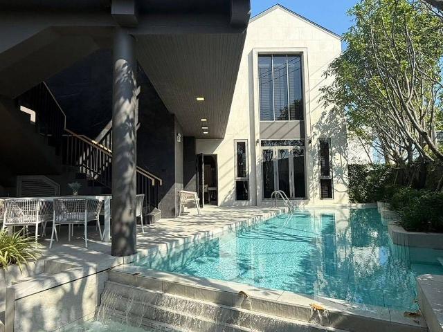 ทาวน์โฮม 3 ห้องนอน ขายที่ Modern Luxury Townhome ลาซาล สำโรงเหนือ ID 2903