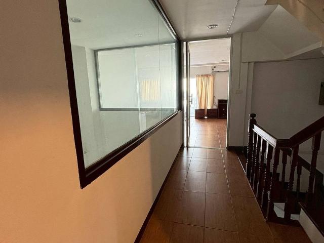 ทาวน์โฮม 3 ห้องนอน ซอย จันทน์ 2 ซอย ไวตี ใกล้ แมคโคร สาทร Ref. A17260