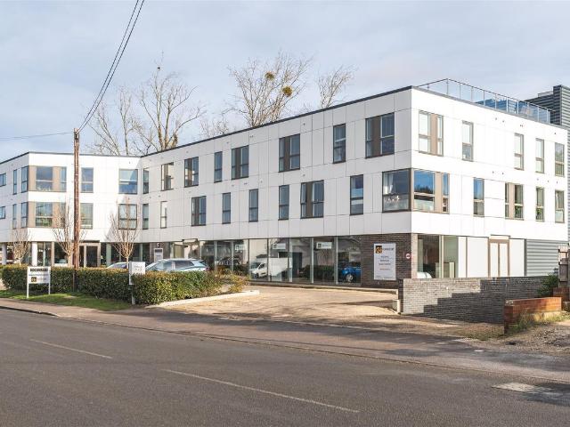 Thaxted Road, Saffron Walden CB11, 2 bed flat to rent, £1,400 pcm | PrimeLocation
