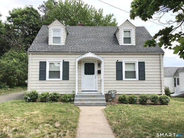 Thayer Rd, Hamden, Home For Sale