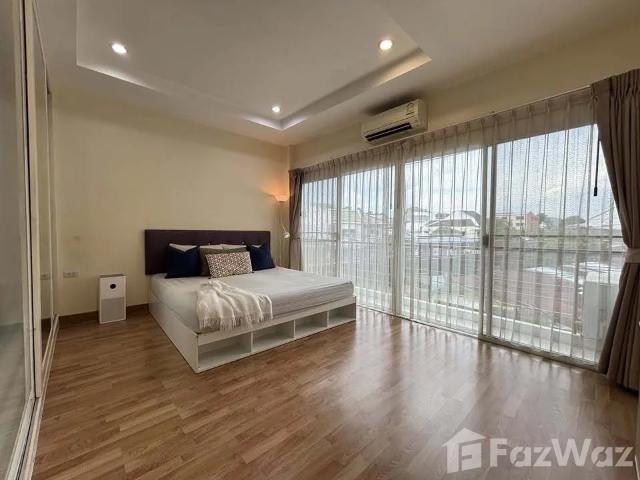 ทาวน์เฮ้าส์ให้เช่า 3 ห้องนอน ใน ตลาดใหญ่, ภูเก็ต 5716