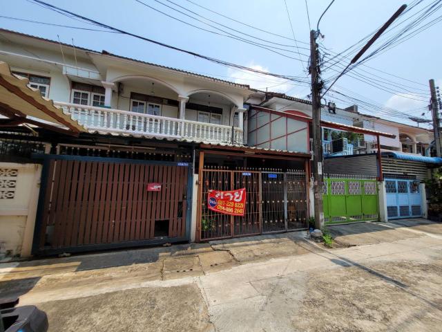 ทาวน์เฮ้าส์ 18.4 ตร.วา จรัลสนิทวงศ์ 41 บางพลัด บางพลัด กรุงเทพมหานคร 2.4M