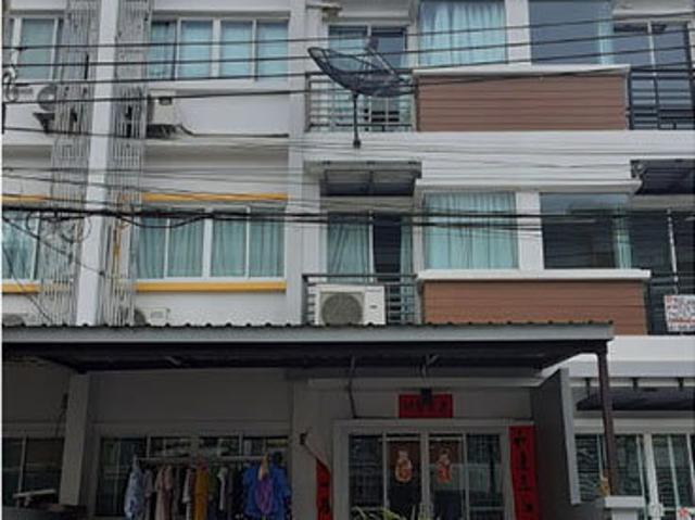 ทาวน์เฮ้าส์ 21.5 ตร.วา ม.เดอะทรอป เขตลาดกระบัง กรุงเทพมหานคร 2.4M