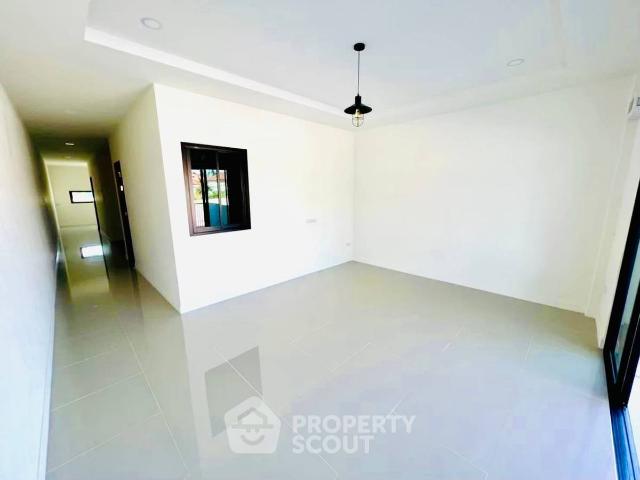ทาวน์เฮ้าส์ 2 ห้องนอน ใกล้ บ้านศิลปินหัวหิน ID 2552