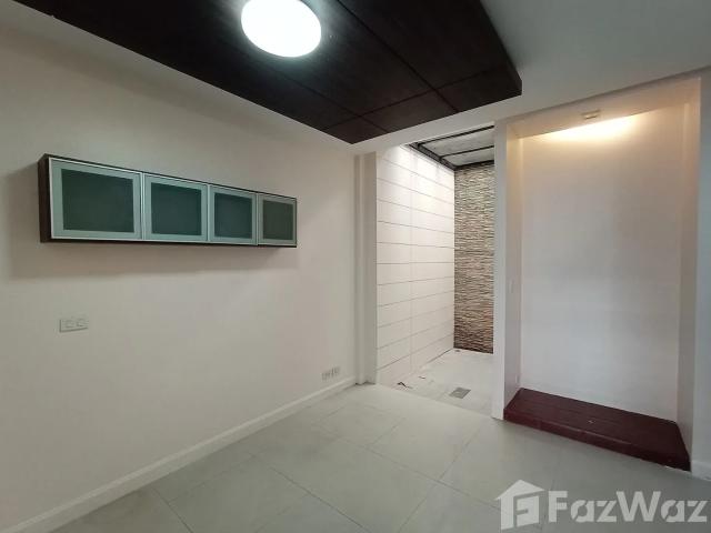 ทาวน์เฮ้าส์ 3 ชั้น อรุณพัฒน์ ติดถนนพระราม3 – สาธุประดิษฐ์ 1705