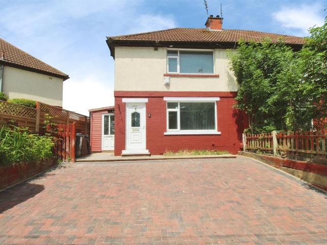Thackeray Road, Bradford BD10, 3 bed semi detached house to rent, £1,150 pcm | PrimeLocation