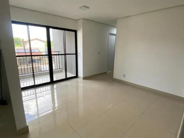 Thailson / alugo apto no condo. East side