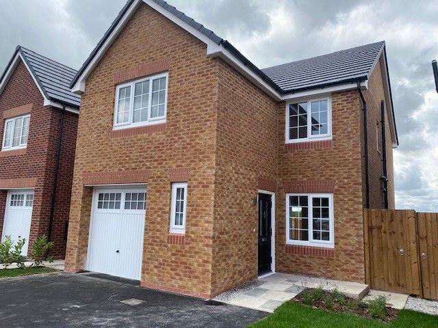 Thames Avenue, Leigh, Greater Manchester WN7, 4 bed detached house to rent, £1,795 pcm | PrimeLocation