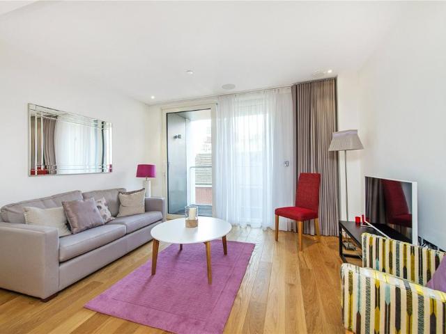 The Courthouse, 70 Horseferry Road. 1 bed apartment to rent £3,250 pcm £750 pw