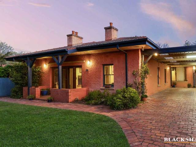 The cover story home: building on a century of serenity and space