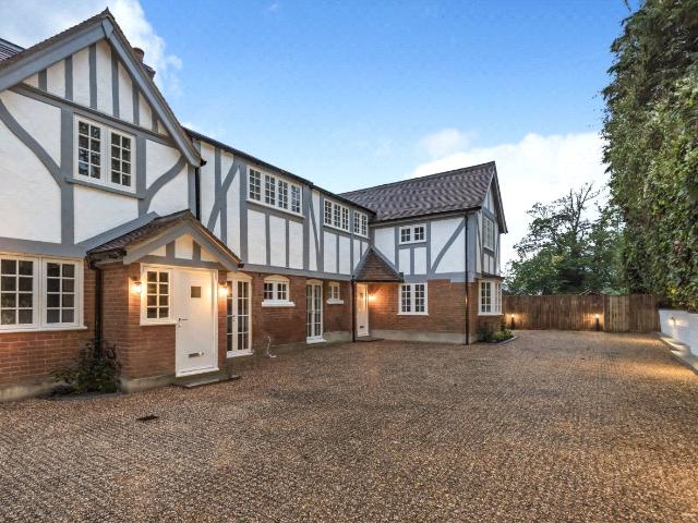 The Coach House, Barnet Lane