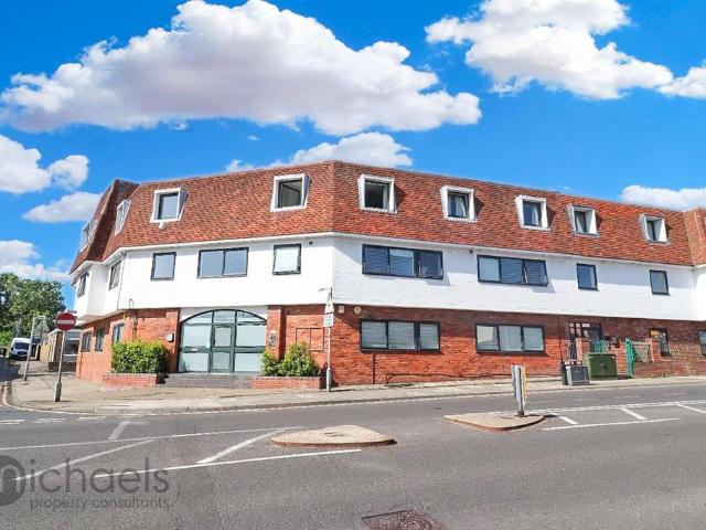 The Coach House, East Street, CO1 2TR 1 bed apartment to rent £895 pcm £207 pw