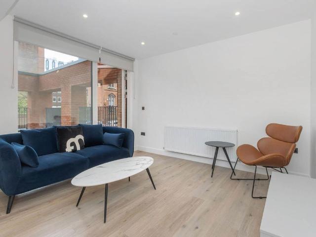 The Colmore, Snow Hill Wharf, 65 Shadwell Street B4, 1 bed flat to rent, £1,150 pcm | PrimeLocation