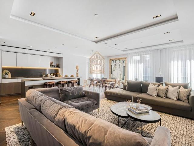 The Colyer, Covent Garden WC2H, 3 bed flat to rent, £8,500 pcm | PrimeLocation