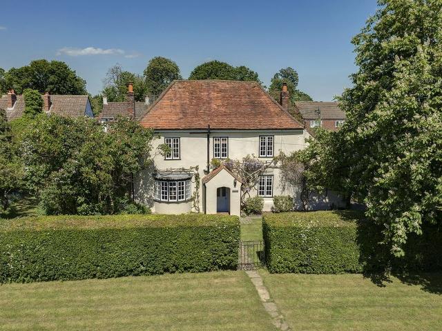 The Common, Stokenchurch, High Wycombe, Buckinghamshire HP14, 5 bed detached house to rent, £3,500 pcm | PrimeLocation
