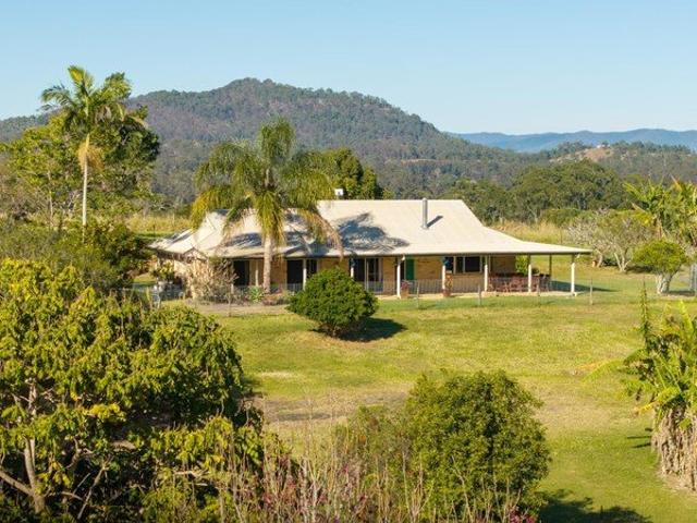 THE COMPLETE COUNTRY LIFESTYLE 6.5 ACRES, WATER & VIEWS