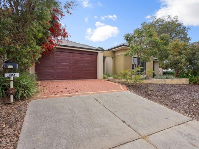 THE COMPLETE BASSENDEAN PACKAGE!