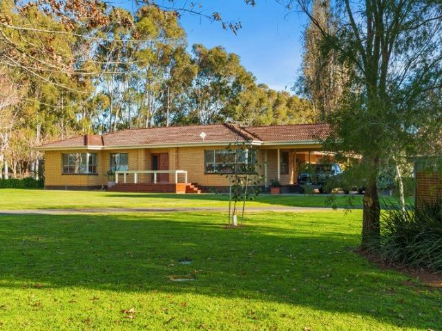 The Complete Equestrian Lifestyle Just Five Minutes from Cobram