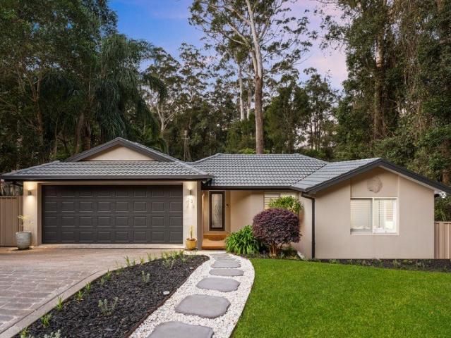 The Complete Family Lifestyle in a Peaceful Lisarow Setting!