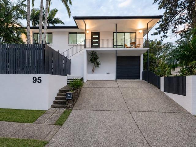 The Complete Family Package in a Sought After Jindalee Setting