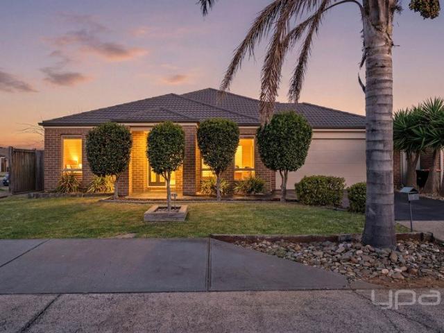THE COMPLETE FAMILY PACKAGE IN BROOKFIELD!
