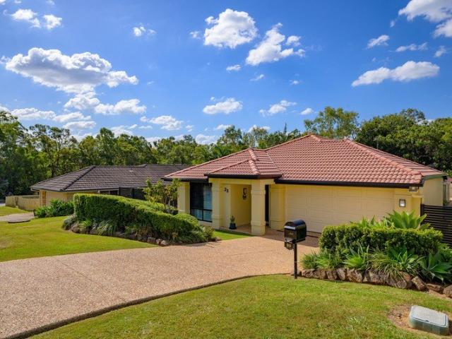The Complete Family Package Space, Shed, Caravan Bay & Privacy