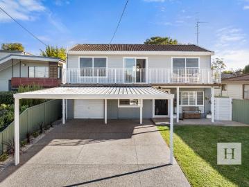 The Complete Family Package Renovated, Spacious & Ready to Enjoy