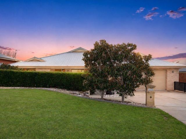 The Complete Family Package with Poolside Entertaining
