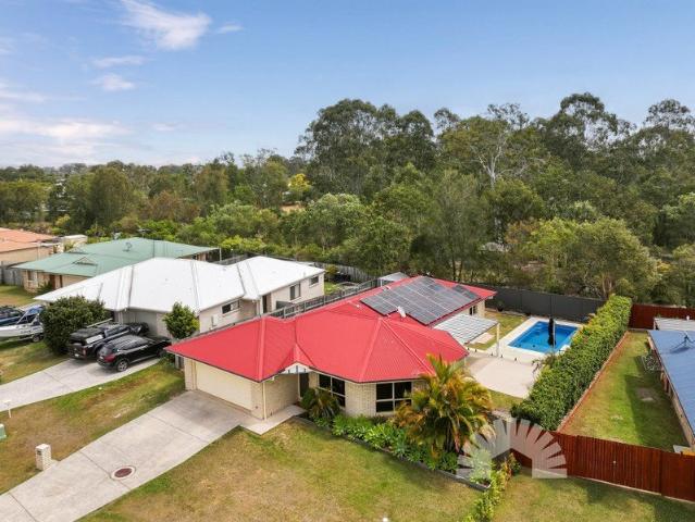 The Complete Family Package with Side Access, Pool & Shed