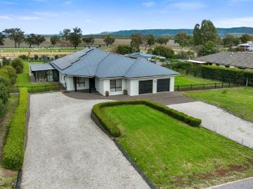The Complete Lifestyle Package on a Huge 3,574sqm Parcel
