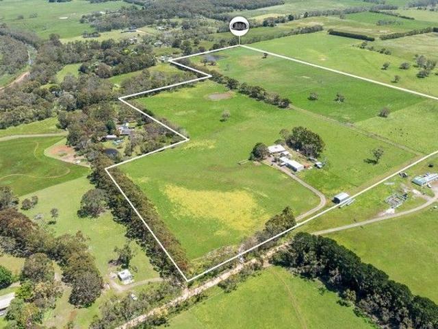 The Complete Lifestyle Package, Modern Home on Prime Acreage