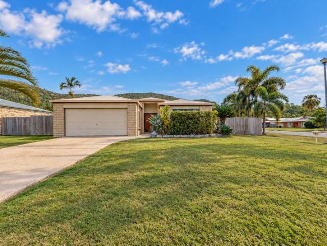 The Complete Package: Corner Position, Side Access & Quiet Street Appeal