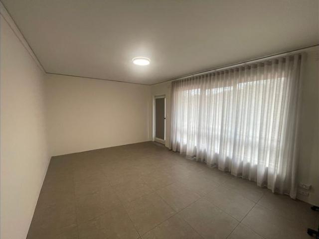 The Complete Package – Fully Renovated, Low Maintenance & Ideally Located