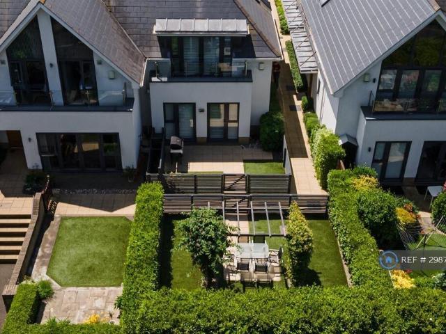 The Copse, Bournemouth, BH6 2 bed semi detached house to rent £1,695 pcm £391 pw