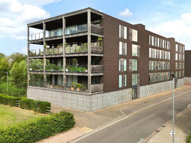 The Copper Building, Kingfisher Way, Cambridge, Cambridgeshire CB2, 2 bed flat to rent, £2,155 pcm | PrimeLocation