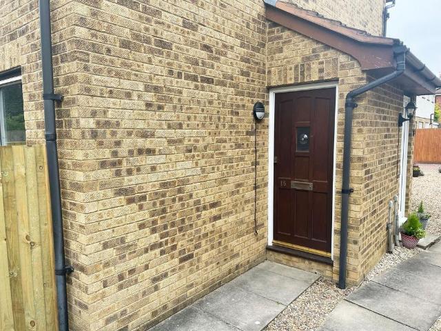 The Coppice, Sturry, CT2 1 bed maisonette to rent £950 pcm £219 pw
