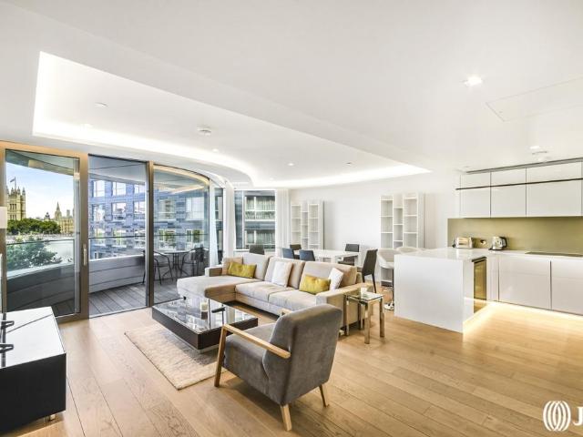 The Corniche London SE1 3 bed apartment to rent £6,933 pcm £1,600 pw