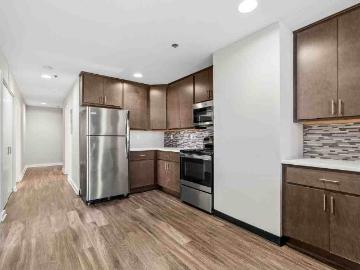 The Cosmopolitan 2 Bedroom Apartment for Rent at 250 6th St E, St. Paul, MN 55101 Downtown St. Paul