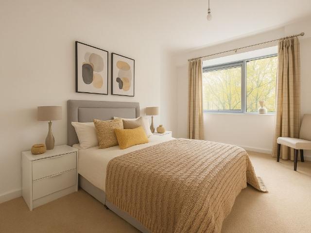 The Causeway, Staines TW18, 1 bed flat to rent, £1,550 pcm | PrimeLocation