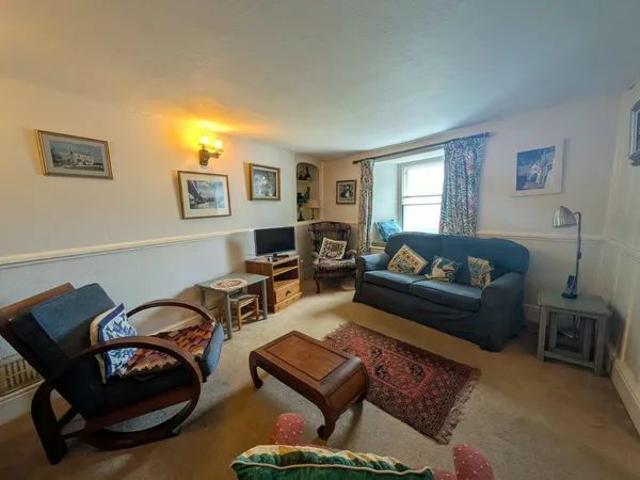 The Cabin, Torpoint, PL10