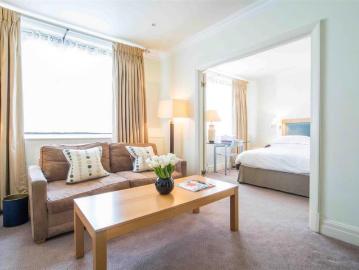 THE CAPITAL APARTMENTS, BASIL STREET. 1 bed flat to rent £18,200 pcm £4,200 pw