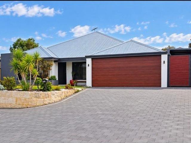 The Car Can Stay Home Space, Location & Parking to Spare