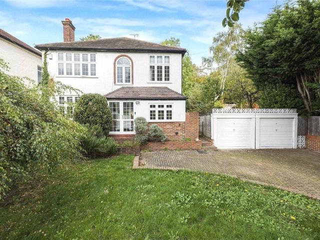 The Chase, Bromley BR1, 5 bed detached house to rent, £3,300 pcm | PrimeLocation