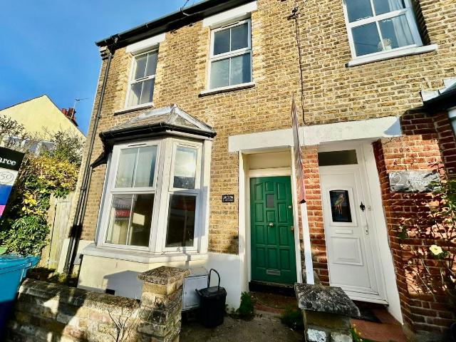 The Chase, Pinner HA5, 5 bed cottage to rent, £3,250 pcm | PrimeLocation