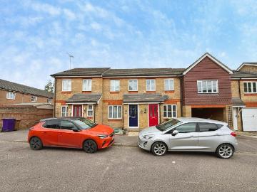 The Chilterns, Great Ashby. 2 bed terraced house to rent £1,375 pcm £317 pw