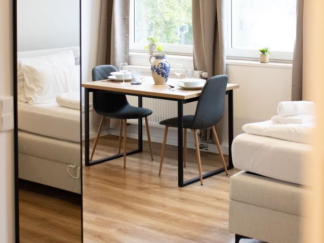 The City Studio, Frankfurt Amsterdam Apartments for Rent