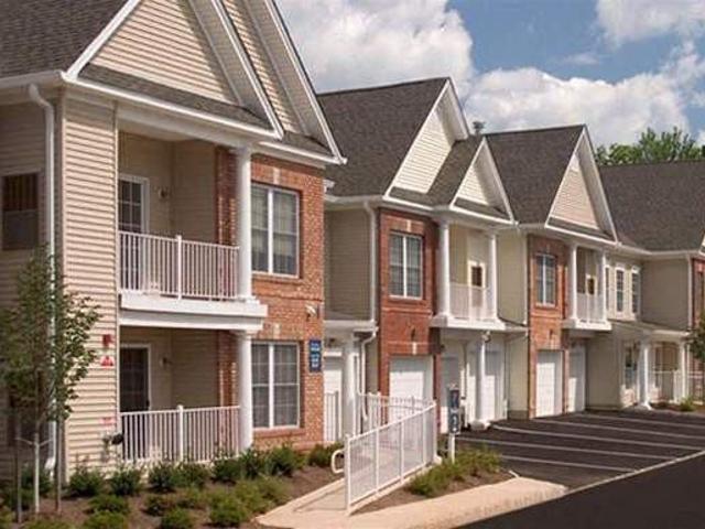 The Club at Autumn Ridge 1 Bedroom Apartment for Rent at 1200 Ridge Dr, Union, NJ 07083